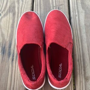 Women’s slip on’s